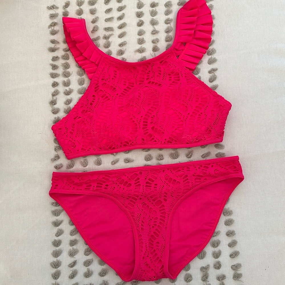 NWOT Aerie Ruffle Bikini